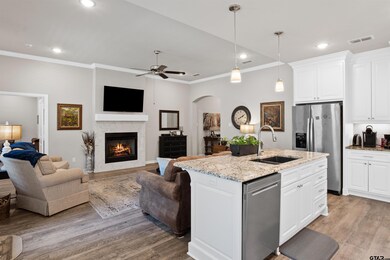 707 Cambridge Bend Cir, Tyler, TX 75703 - photo 6