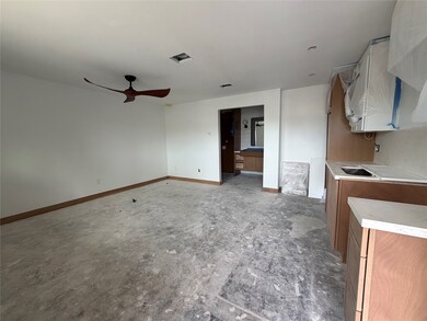 1901 Richmond Ave unit 34, Houston, TX 77098 - photo 6