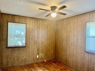 6413 S Lindsay Ave, Oklahoma City, OK 73149 - photo 7