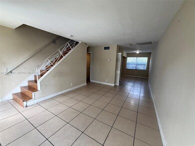 4625 NW 9th Dr unit 4625, Plantation, FL 33317 - photo 6