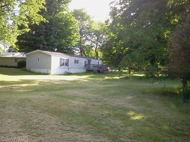 1218 N State Rd, Ionia, MI 48846 - photo 2