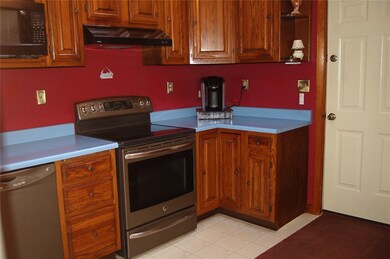Eat in Kitchen