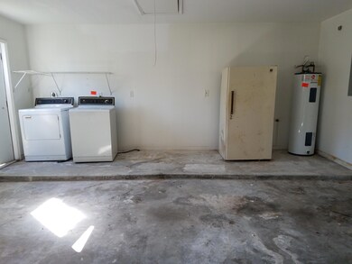 LAUNDRY IN GARAGE