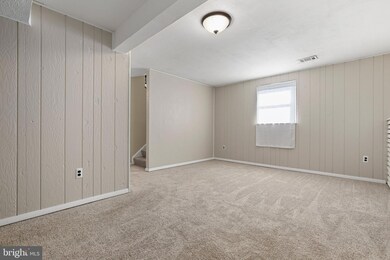 19084 Staleybridge Rd, Germantown, MD 20876 - photo 7