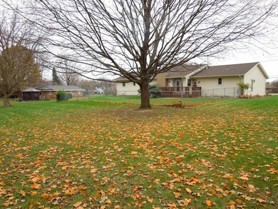 13428 Leo Rd, Leo, IN 46765 - photo 2