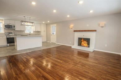 8 Hastings Ln, Nashua, NH 03064 - photo 4