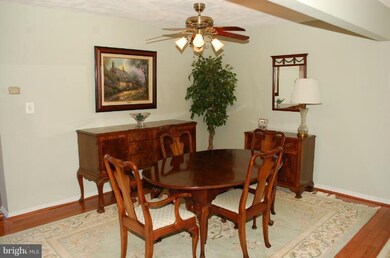 2514 Orchard Knoll Way, Odenton, MD 21113 - photo 7