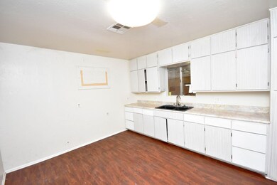 kitchen1