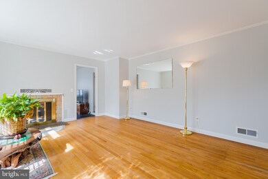 8809 Littlewood Rd, Parkville, MD 21234 - photo 2