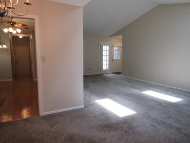 18248 Farm Ln, South Bend, IN 46637 - photo 6