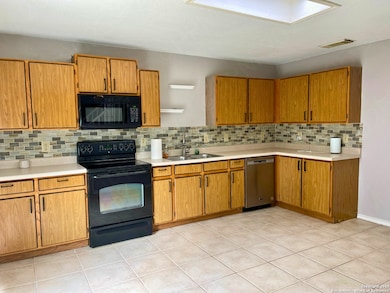 8858 Roquefort, San Antonio, TX 78250 - photo 7