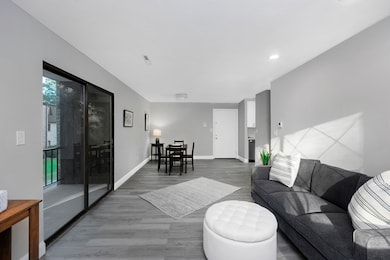 7 Greenbriar Dr unit 202, North Reading, MA 01864 - photo 5