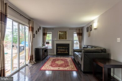 18205 Tebbs Ln, Dumfries, VA 22026 - photo 7