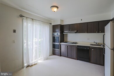 1901 Greenberry Rd, Baltimore, MD 21209 - photo 7