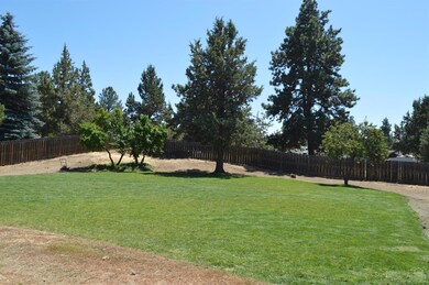 20897 Westview Dr, Bend, OR 97702 - photo 4