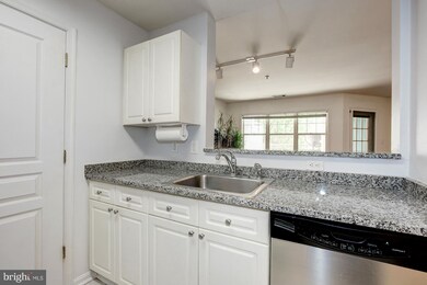 5573 Seminary Rd unit 107, Baileys Crossroads, VA 22041 - photo 3