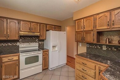 4821 Merced St, Des Moines, IA 50310 - photo 6