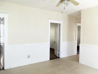 172 Coyle Ave, Pawtucket, RI 02861 - photo 5