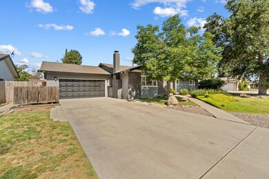 1325 S Silvervale St. Visalia-37