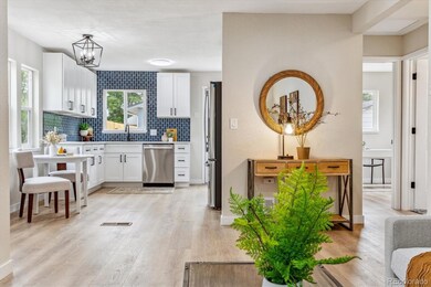 890 Nome St, Aurora, CO 80010 - photo 3