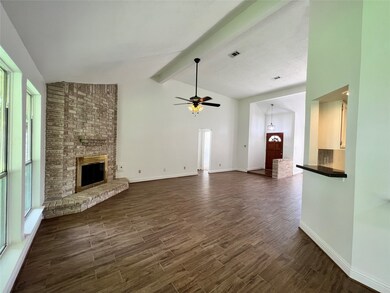 8515 Greenleaf Lake Dr, Houston, TX 77095 - photo 7