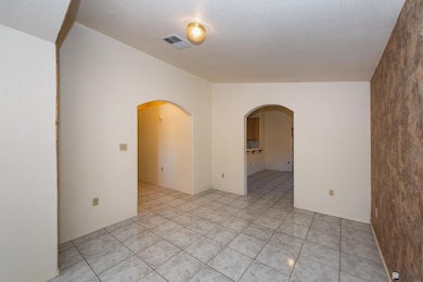 2032 S 7th Ave, Yuma, AZ 85364 - photo 7