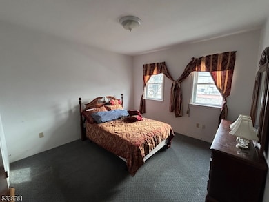 143 Walnut St, Newark, NJ 07105 - photo 4