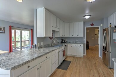 Expansive Kitchen