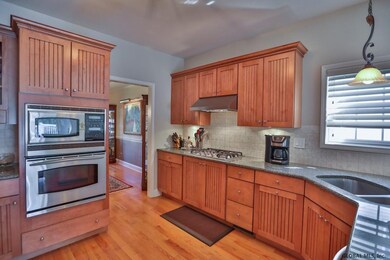 19 Yardley Ct, Albany, NY 12211 - photo 7