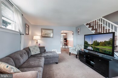 1054 Cedarwood Rd, Glenolden, PA 19036 - photo 5