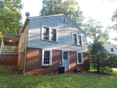 1308 Sunset Dr, Asheboro, NC 27205 - photo 3