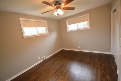 900 Gardner Rd, Westchester, IL 60154 - photo 7