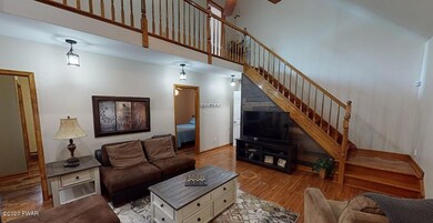 192 Eastwood Cir, Hawley, PA 18428 - photo 4