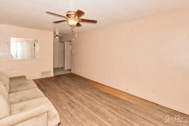 644 S Fulton Ave, Waukegan, IL 60085 - photo 4