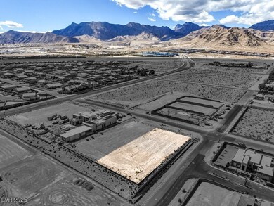 5694 Egan Crest Dr, Las Vegas, NV 89149 - photo 2