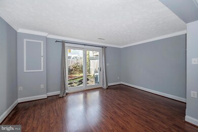 12500 Laurel Grove Place, Germantown, MD 20874 - photo 7
