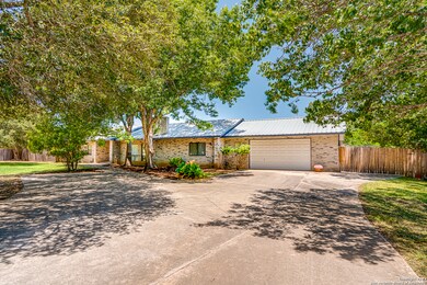 8522 Classic Oaks Ln, San Antonio, TX 78255 - photo 3