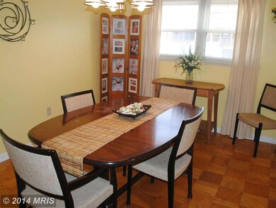 1110 Circle Dr, Halethorpe, MD 21227 - photo 5