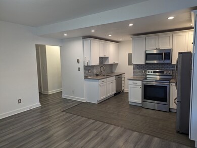 Kimball Towers unit 601, Springfield, MA 01103 - photo 2