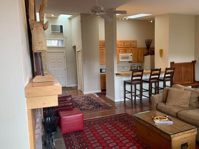 423 Alden Partridge Rd unit 2C, Hartford, VT 05001 - photo 4