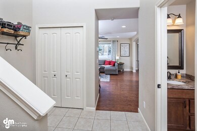 Front Entry_DMD_7146-SMALL