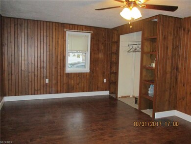 451 Vine St, Geneva, OH 44041 - photo 7