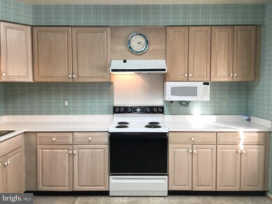 2 Tigreff Ct, Parkville, MD 21234 - photo 5