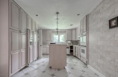 plenty of cabinets
