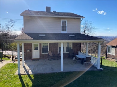 995 Forsythe Rd, Carnegie, PA 15106 - photo 5