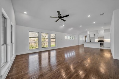 817 N Virginia St, Terrell, TX 75160 - photo 7