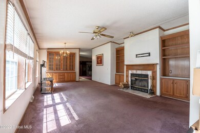 81 Bloomingdale Ave, Gloversville, NY 12078 - photo 2