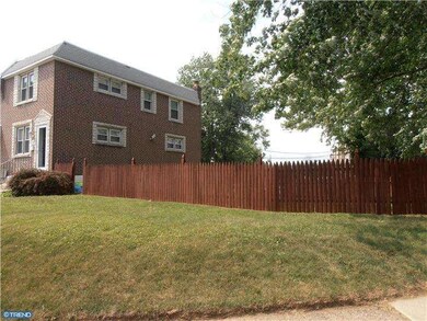 5239 Westpark Ln, Clifton Heights, PA 19018 - photo 2