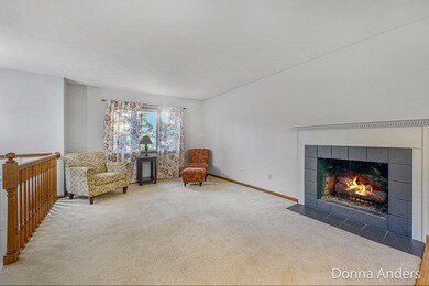 2719OldenburgCtNE-2