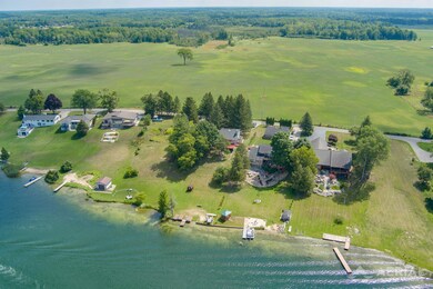 4256 W Lakeside Dr, West Branch, MI 48661 - photo 2